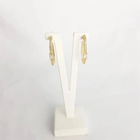 Argola Cravejada em Zircônias Retangular